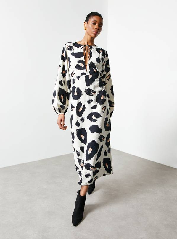 For All the Love Printed Drawcord Midaxi Dress 14